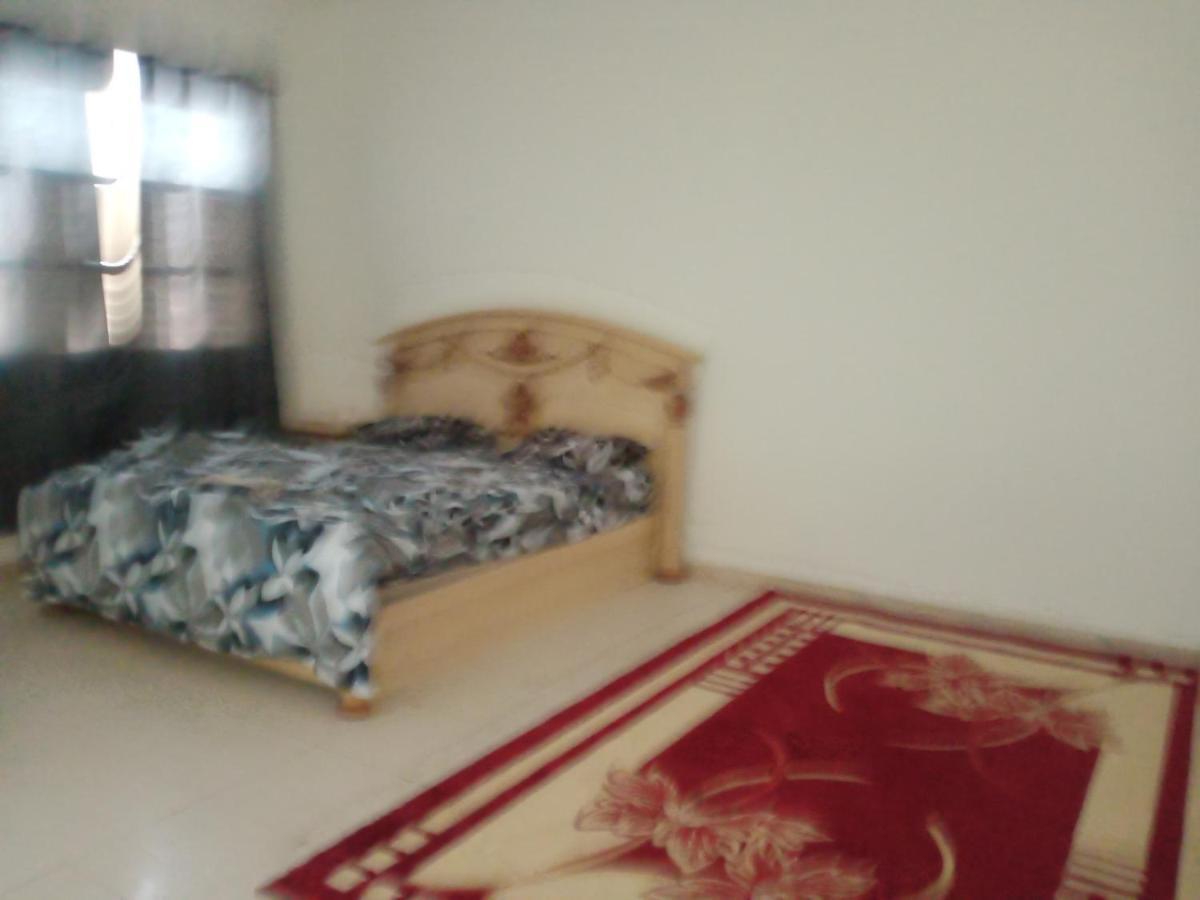 Furnished Private Room In A Villa With Separate Own Bathroom Al Ain Exterior photo